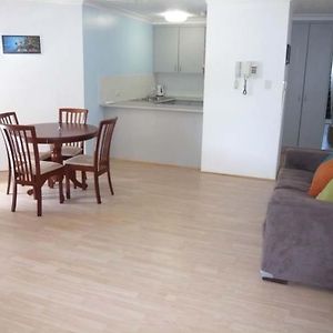 Three-Bedroom Apartment Ocean View Split Level
